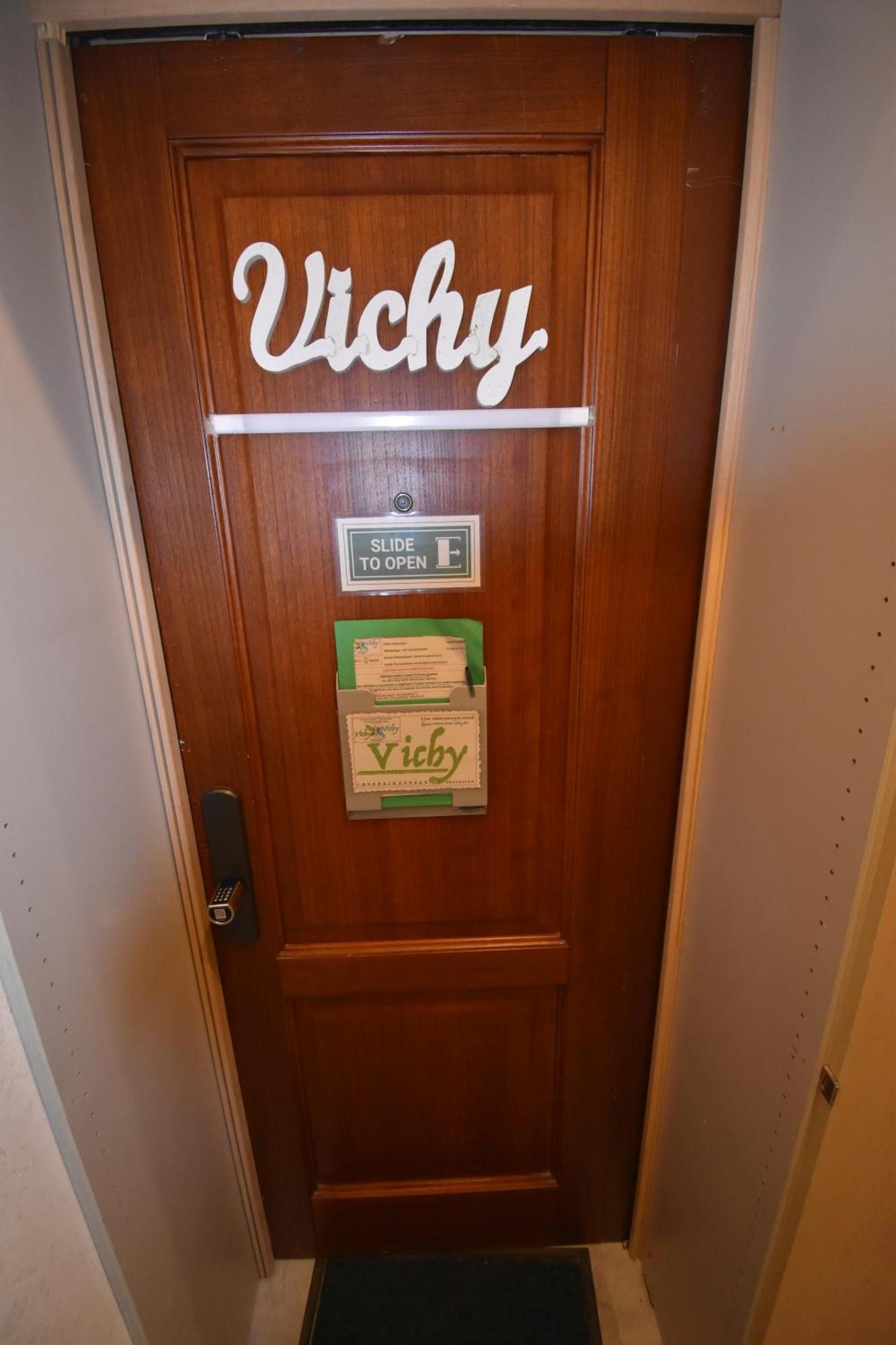 Vichyenichy Hotel Morena Luaran gambar